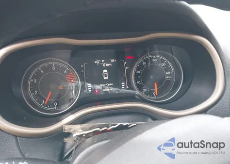 2018 Jeep Cherokee Latitude Fwd из США, поврежденный, VIN 1C4PJLCB4JD544828